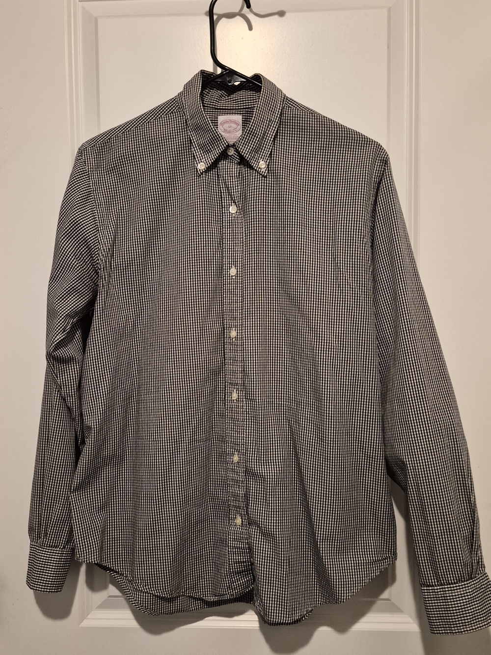 Classic Brooks Brothers Black & White Womens Button-Down Shirt